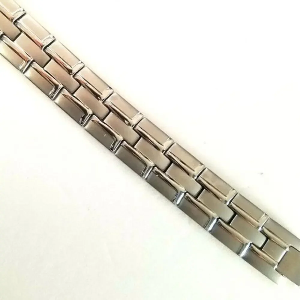 New stainless steel‎ magnetic bracelet 8.5 inches